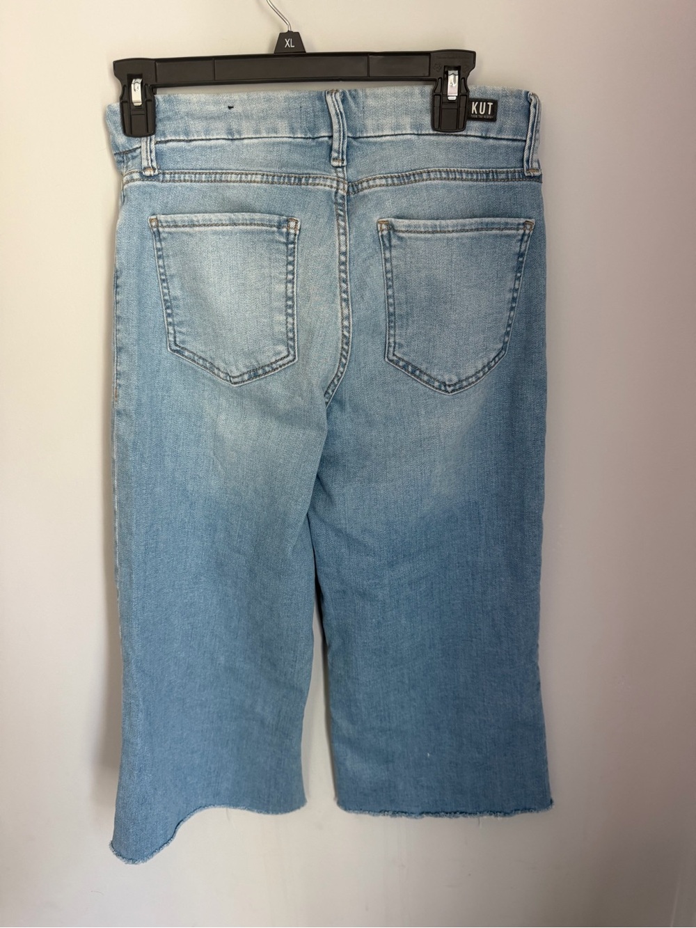 KUT From The Kloth Meg Fab Ab Wide Leg Cropped Jeans Size 4 Raw Hem